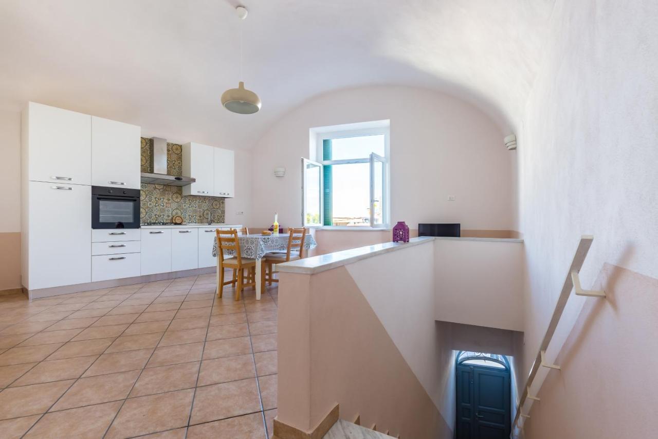 Apartament Tizzano House - La Marina Procida Zewnętrze zdjęcie